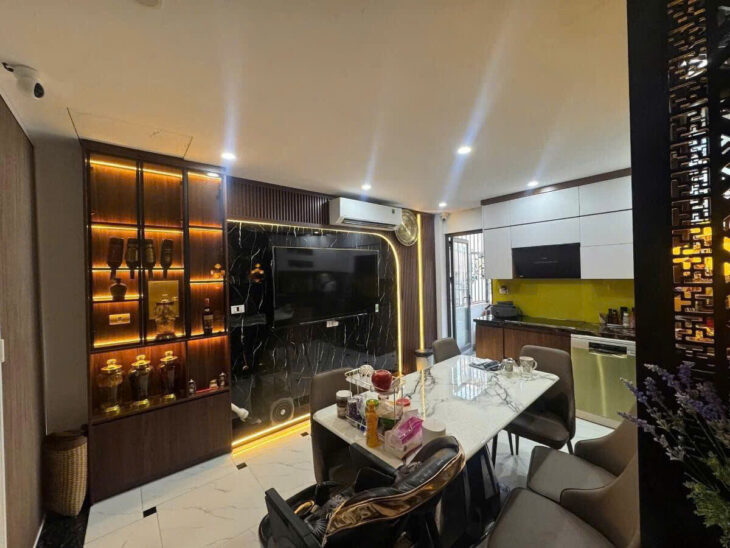 BÁN NHÀ NGÕ Ô TÔ TÂN MAI, HOÀNG MAI 36Mx5T, MT 4.5M GIÁ 9.98 TỶ