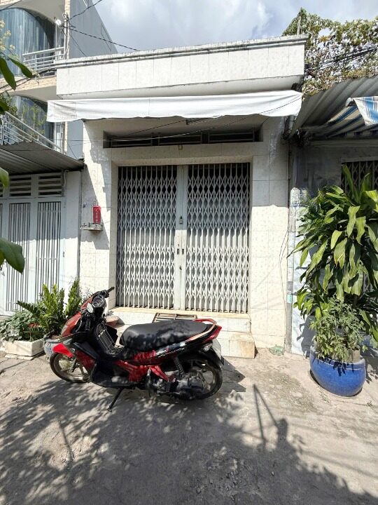 Nhà DT khủng 61.3m2 Bùi Minh Trực P.Chánh Hưng. Giá 4,85 tỷ TL