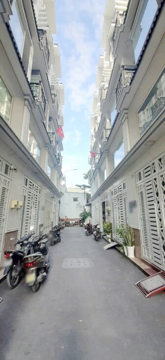 Nhà 5 tầng ôtô tới cửa Liên Tỉnh 5 P. Bình Đông. Giá: 9,2 tỷ TL