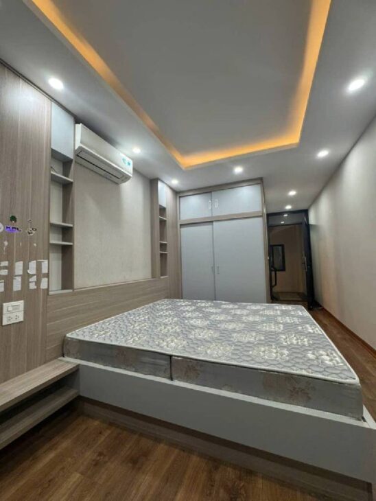 PHÂN LÔ Ô TÔ TRÁNH ĐỖ TRƯỚC CỬA – NHÀ MỚI ĐẸP DÂN XÂY – TẶNG FULL NỘI THẤT ĐẸP KHÁCH CHỈ CẦN XÁCH