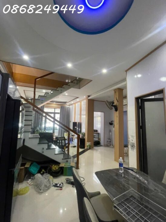 ???? Mặt tiền Trương Định, bán nhà 2 tầng, gần biển giá chỉ 7 tỷ 9x