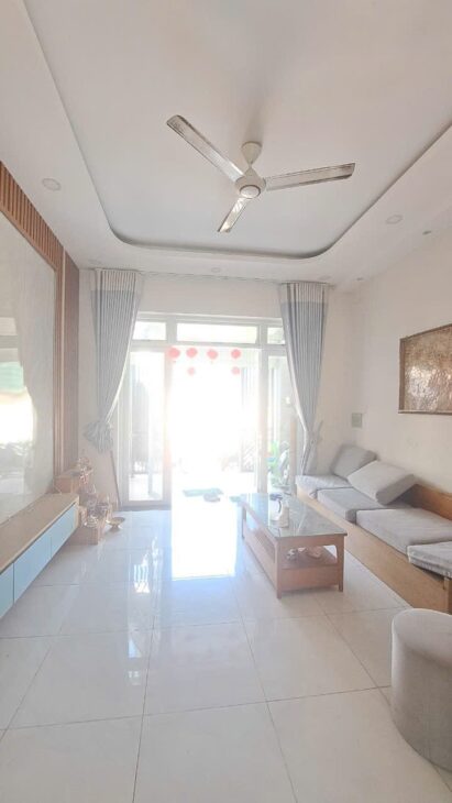 Nhà Bán Quá Đẹp Bưng Ông Thoàn – 3 Tầng – Hoàn Công Đủ – Vị Trí Gần KCN Cao Q9 – Đường Xe Tải –