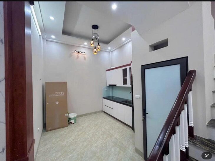 SIÊU PHẨM VŨ TRỌNG PHỤNG – TRUNG TÂM QUẬN THANH XUÂN – NHÀ ĐẸP FULL NỘI THẤT – ĐƯỜNG RỘNG 4M – DT