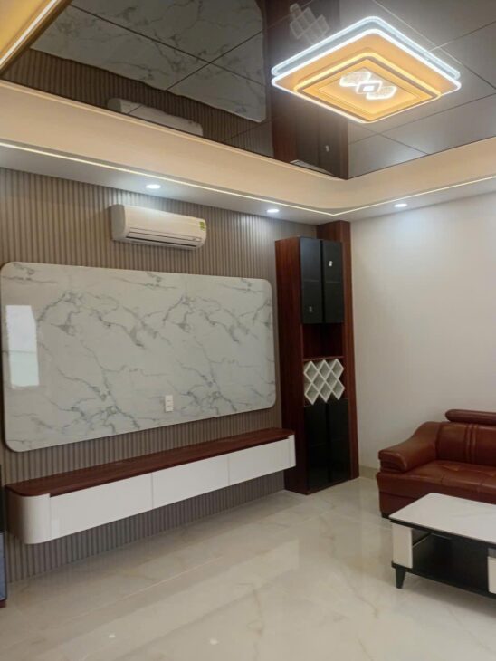 Góc 2 MT Hxh – Chiến Lược – Bình Trị Đông – Bình Tân – 71m2 – 5T – 5PN – Chỉ 7Ty