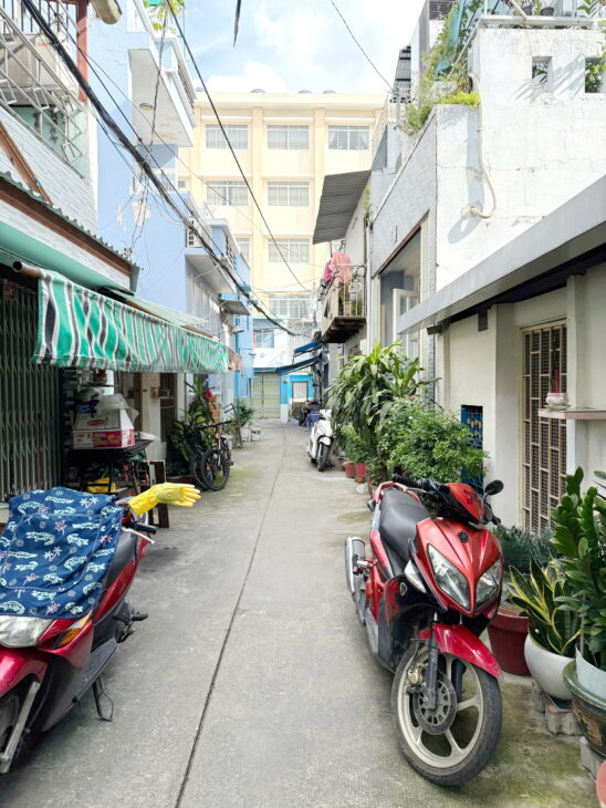 Nhà Trệt, lửng, lầu cách chỗ Ôtô 20m Ba Đình P. Chánh Hưng. Giá 2,68 tỷ TL