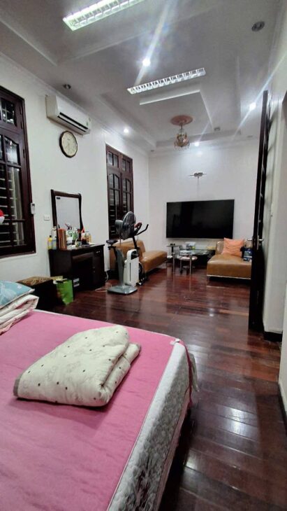BIỆT THỰ SIÊU VIP – Phố Hàm Nghi 95m/ 4 Tầng/ MT 8m 45 Tỷ, Mới đẹp, dân trí cao