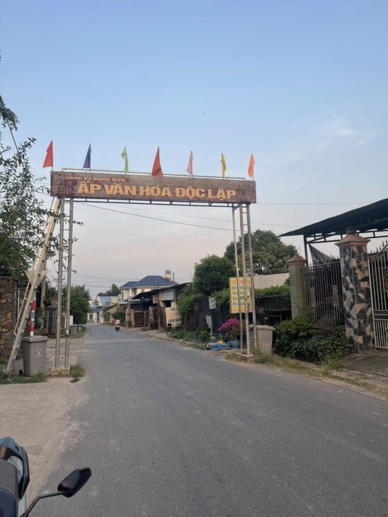 🚨 **Sang nhượng gấp lô đất mặt tiền nhựa đẹp – Trảng Bom – thổ cư toàn bộ, sổ riêng 🏡 – Chỉ 1 tỷ