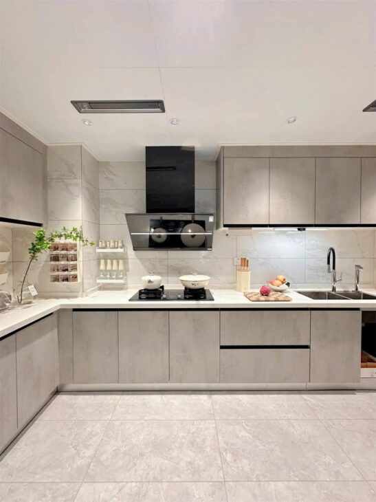 BÁN NHÀ RIÊNG RỘNG 220M2 TT QUẬN ĐỐNG ĐA GIÁP CẦU GIẤY, MẶT TIỀN RỘNG, Ô TÔ KINH DOANH ĐẸP.