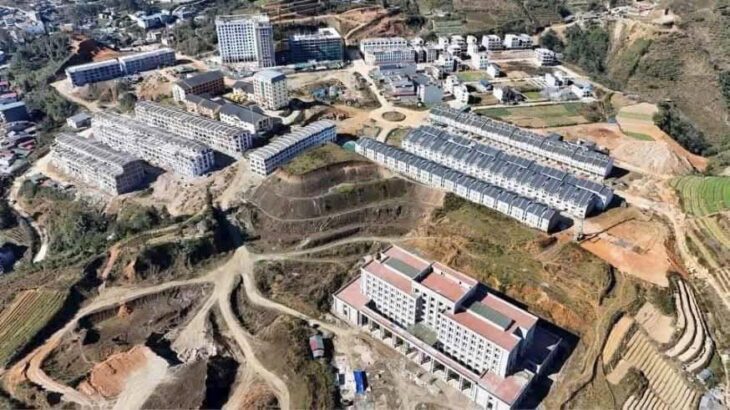 Bán liền kề tại trung tâm TX Sa Pa, cách Sun Palaza 900m sổ đỏ lâu dài giá 5,75 tỷ (cả đất + nhà)