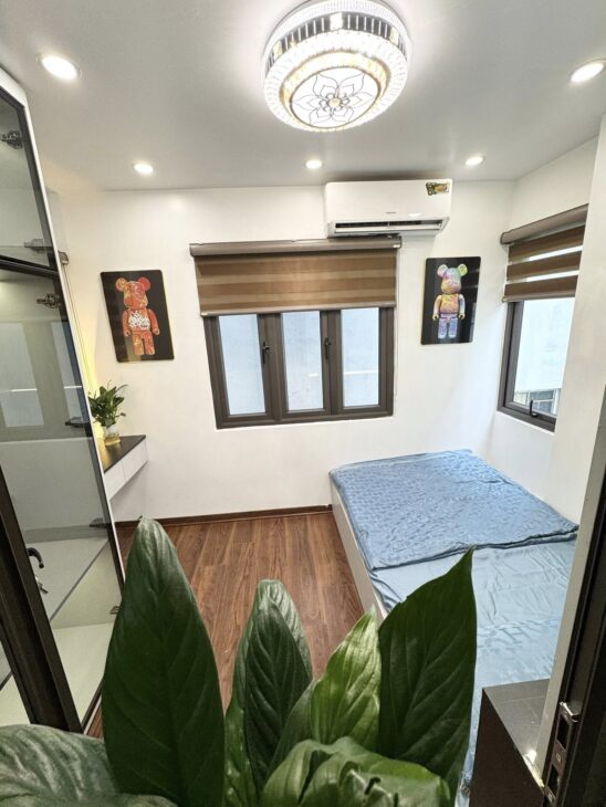 La Thành – Đống Đa – 26m² – 5 tầng – mặt ngõ thông – 5.75 tỷ