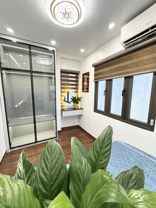 La Thành – Đống Đa – 26m² – 5 tầng – mặt ngõ thông – 5.75 tỷ