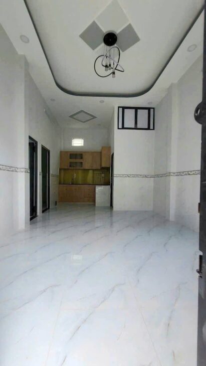NHÀ MỚI 49M2 NGANG KHỦNG 8M. 30M RA HẺM XE HƠI THÔNG, GẦN NGÃ TƯ NƯỚC ĐÁ. SÁT VÁCH HIỆP THÀNH CITY.