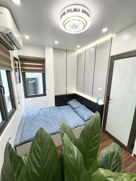 La Thành – Đống Đa – 26m² – 5 tầng – mặt ngõ thông – 5.75 tỷ