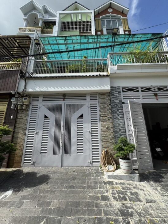 NHÀ 4 TẦNG THIẾT KẾ SANG TRỌNG 72M2 – HẺM 6M OTO VÀO TẬN NHÀ – THỚI AN, QUẬN 12. GIÁ RẺ CHỈ 5.X TỶ.