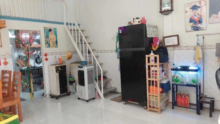 NHÀ 2 TẦNG VÀO Ở NGAY 55M2. 80M RA MẶT TIỀN ĐẶNG THÚC VỊNH, GẦN NGÃ TƯ THỚI TỨ. GIÁ RẺ CHỈ 2,35 TỶ