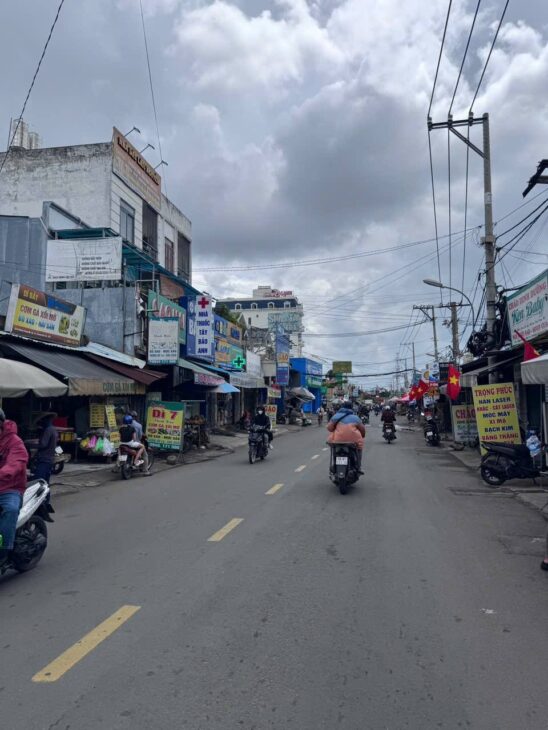 BÁN DÃY TRỌ 6 PHÒNG 2 TẦNG 90M2 HXH. 30M RA MẶT TIỀN PHAN VĂN HÙM TRUNG MỸ TÂY 13 QUẬN 12,