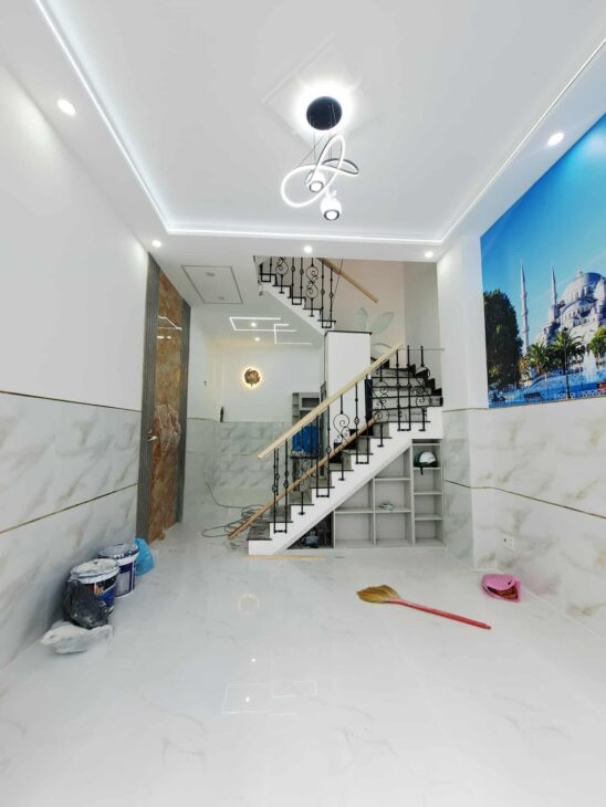 NHÀ 3 TẦNG 40M2 (4X10) XÂY MỚI 100%. HẺM 5M Ô TÔ THÔNG ĐƯỜNG CHIẾN LƯỢC, BTĐA, BÌNH TÂN.