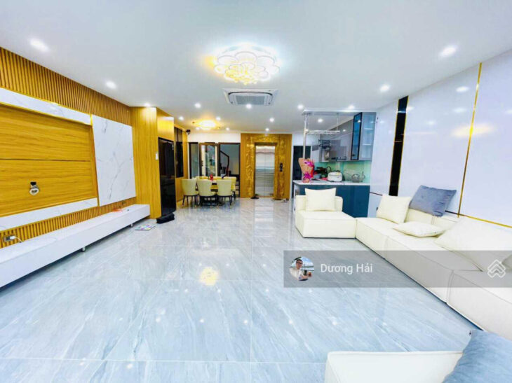 Bán nhà PL Hoàng Quốc Việt – Gần KĐT Starlake – DT 102m – MT 8m – Ô Tô Vỉa Hè KDVP