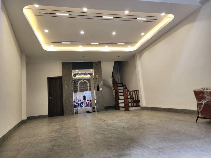 Bán nhà Võ Chí Công otô –thangmáy –gần phố – nhà đẹp ở ngay 60m 6tầng 15.5tỷ