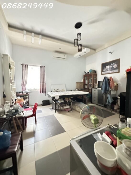 ????Mặt tiền Ngô Quyền Đoạn gần Cầu Sông Hàn cho thuê 1 tháng 60 triệu/ tháng.