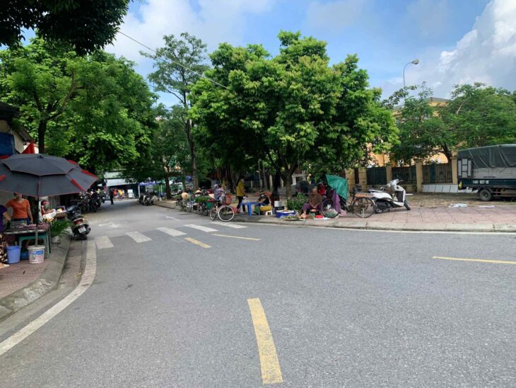 bán nhà Cổ Linh-Bát Khối, 158m, mặt tiền 10.5m, ôtô tránh, nở hậu, full thổ cư