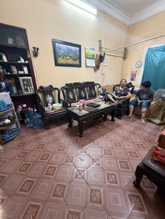 MẶT TIỀN RỘNG HIẾM CÓ 11M – ĐẤT ĐƯỢC NHÀ NƯỚC PHÂN – TRUNG TÂM CẦU GIẤY – ĐẦY ĐỦ GIẤY TỜ_ 2 TẦNG –