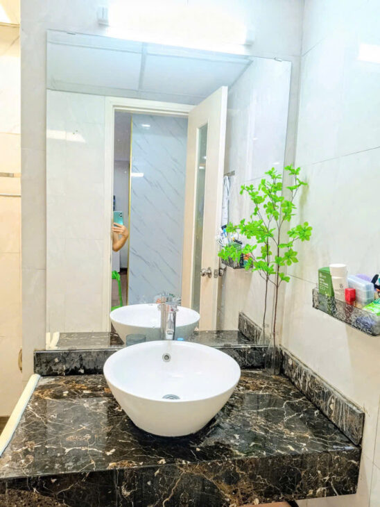 Căn hộ chung cư view hồ 83m2, 3 ngủ toà HH Linh Đàm giá chỉ 3.x tỷ