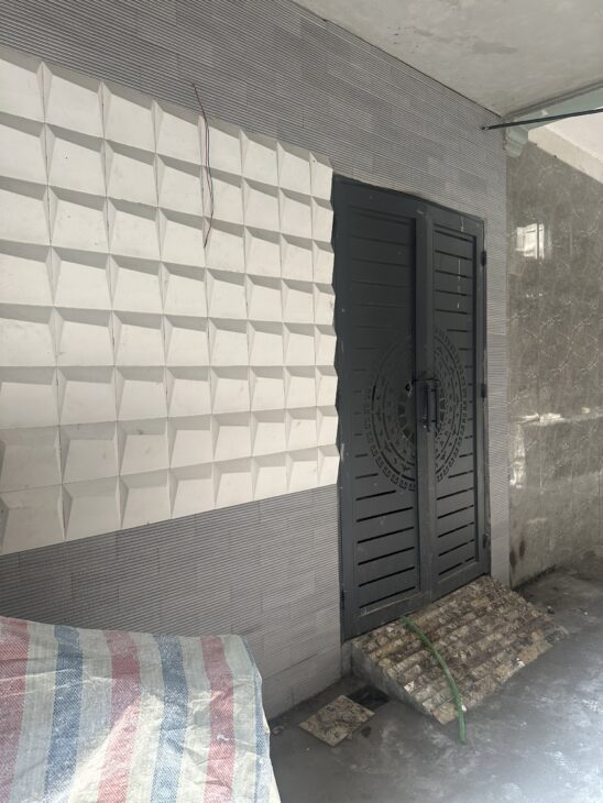 NHÀ XÂY MỚI CẦU GIẤY – THANG MÁY – NGÕ THÔNG – CÁCH 20M RA Ô TÔ_ 6 TẦNG – 38M2-9,5 TỶ.