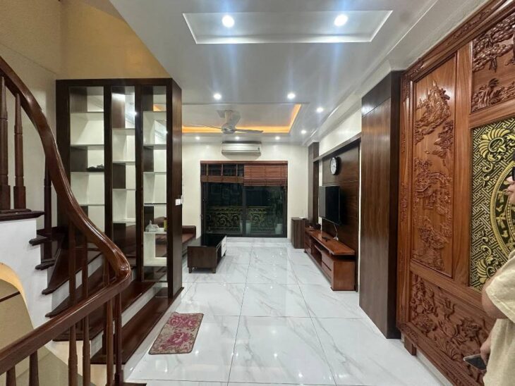 NHÀ PHÂN LÔ – NGÕ THÔNG – Ô TÔ TRÁNH – 120M RA PHỐ NGUYỄN KHANG – Ô TÔ TRÁNH_ 6 TẦNG – 38M2 – 12,5