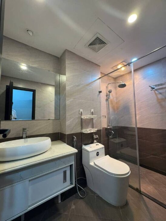 PHÂN LÔ Ô TÔ TRÁNH ĐỖ TRƯỚC CỬA – NHÀ MỚI ĐẸP DÂN XÂY – TẶNG FULL NỘI THẤT ĐẸP KHÁCH CHỈ CẦN XÁCH