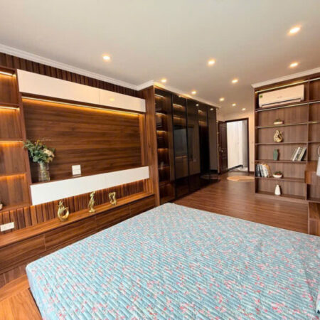 Đẹp! THÁI HÀ 50m, 15.5 Tỷ, Nhà Đẹp Sang, Thoáng Sáng, Gần Ô Tô, Trung Tâm Đống Đa