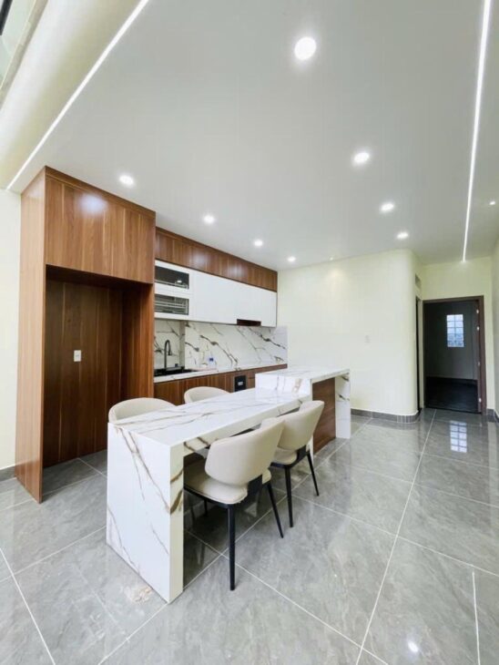 Nhà mới 2 tầng HXT 67m2, Vuông – Thạnh lộc 40 Q12