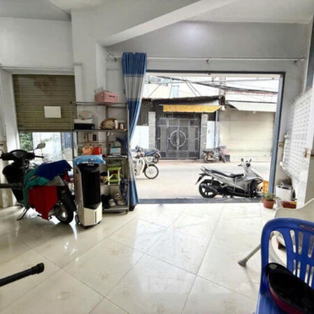 Giảm 200tr! Nhà mặt tiền 2 tầng HXT 40m2, Vuông – Liên Khu 2-5 Q12