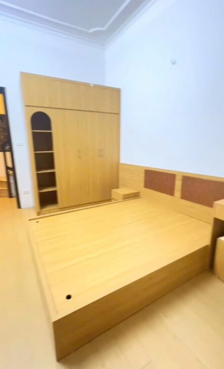 NHÀ DÂN XÂY -THÁI HÀ-ĐỐNG ĐA- DT 51M2 -2 MẶT NGÕ -GIÁ CHỈ 12.5 TỶ.