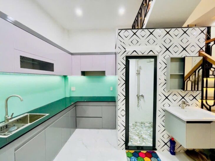 Nhà mới 2 tầng Full nội thất 21m2, Vuông – Đỗ Thúc Tịnh GV