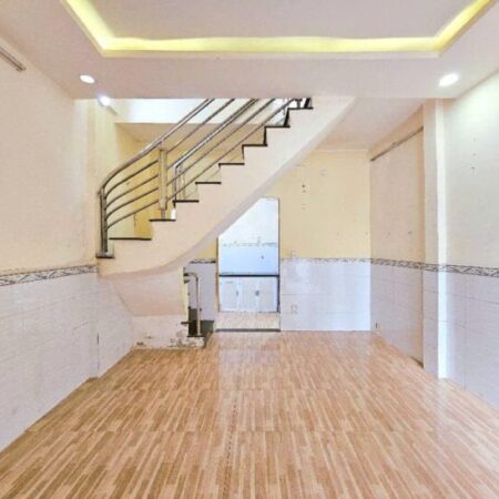 Nhà Vuông 2 tầng 28m2 – Nguyễn Văn Công QV