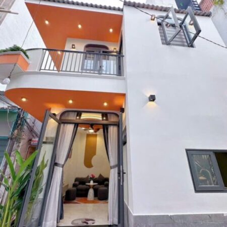 Nhà mới 2 tầng Lô góc HXH 25m2 – Nguyễn Thiện Thuật BT