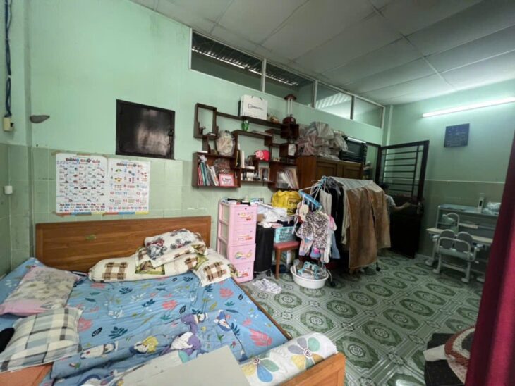 Rẻ! Nhà 2 tầng 40m2 – Vũ Huy Tấn BT