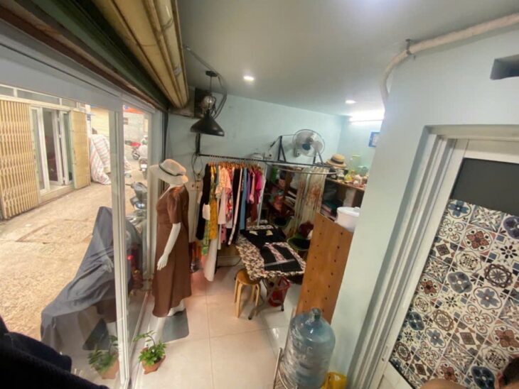 Giảm 510tr! Nhà mặt tiền Kinh doanh 2 tầng 11m2, Vuông – Huỳnh Văn Bánh PN