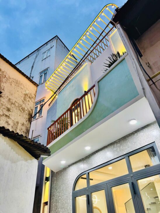 Nhà mới 2 tầng Full nội thất 27m2 – Thích Quản Đức PN