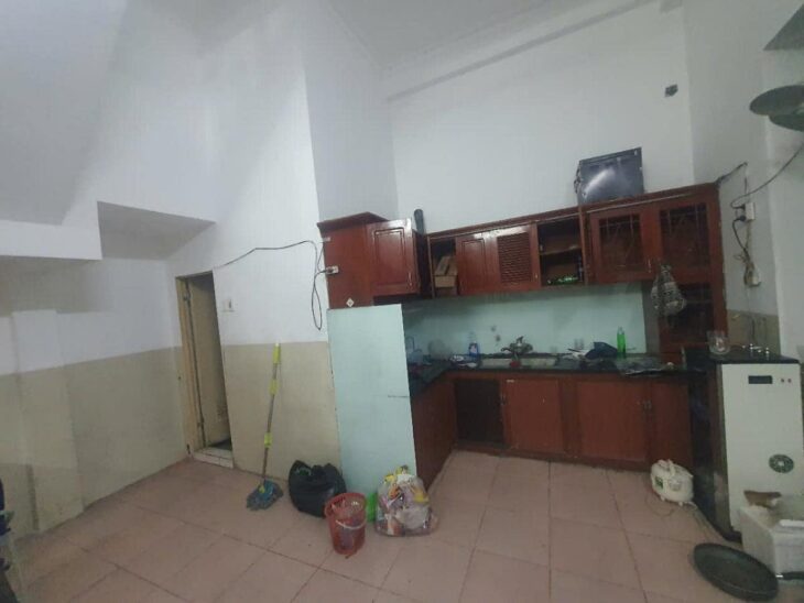 GIÁ TỐT GIÁ TỐT BÁN NHÀ LÊ HỒNG PHONG HÀ ĐÔNG PHÂN LÔ_OTO TRÁNH_NHÀ 4 TẦNG VỊ TRÍ ĐẸP