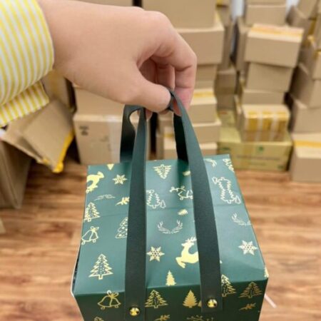 Caand Gấp Nữ Nhân Viên Bán Hàng Tiêu Dùng Cá Nhân Tại OGC Beauty