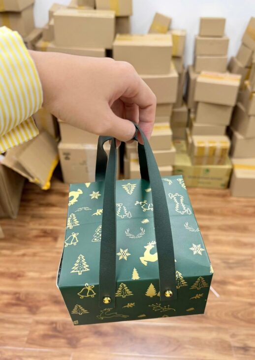 Caand Gấp Nữ Nhân Viên Bán Hàng Tiêu Dùng Cá Nhân Tại OGC Beauty