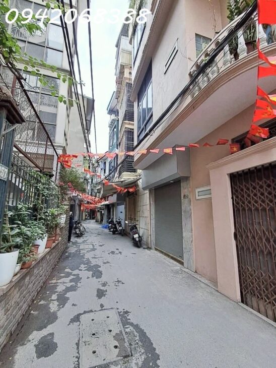 bán nhà, Thịnh Quang, Đống Đa, 55m/32m nhà mới full nội thất kinh doanh ngõ 3 gách tránh siêu rộng