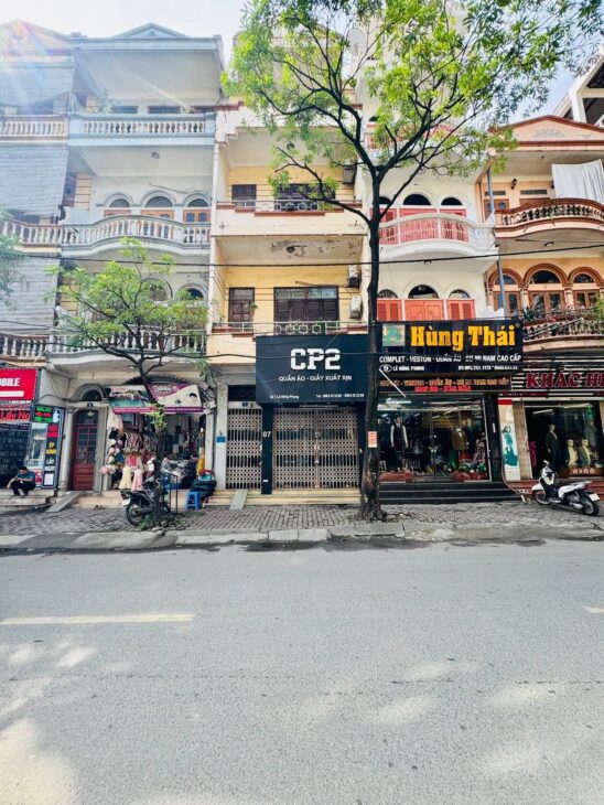 LOA LOA BÁN GẤP NHÀ LÊ HÔNG PHONG HÀ ĐÔN MẶT PHỐ – KINH DOANH – VỈA HÈ – 2 THOÁNG VĨNH VIỄN – TRUNG