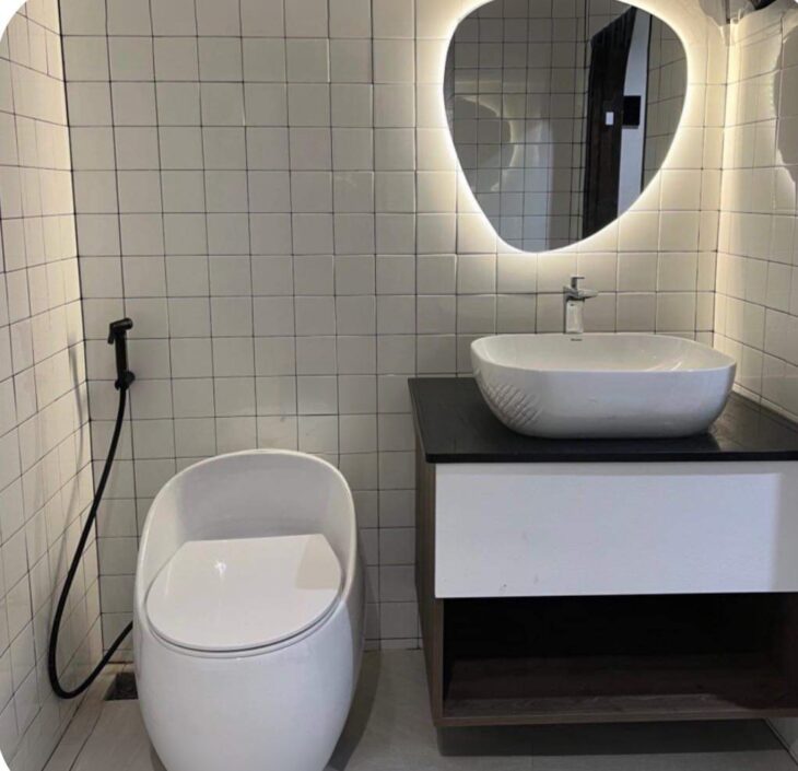 Cho thuê nhà mới, hai mặt tiền, 94m2_ 4T; vỉa hè, Trần Nhân Tông-31 Tr