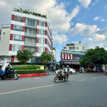 Bán Nhà Góc 2MT Đang Kinh Doanh Café & 12 CHDV Thu Nhập Cao, Sổ Hồng Riêng, Vị Trí Đẹp