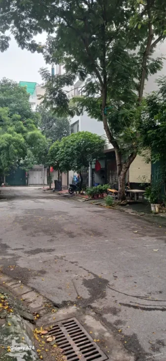 Bán ĐẤT LK KĐT Kiến Hưng 55m, phân lô, ô tô tránh, gâng trường, gần chợ..12.8 tỷ.