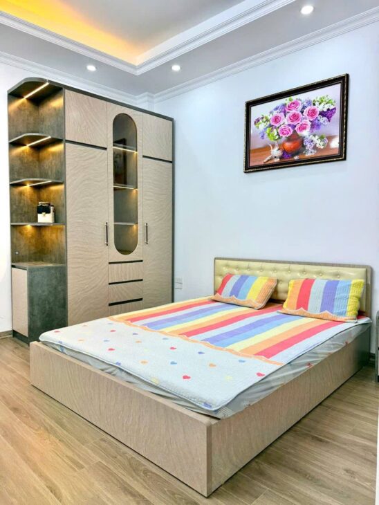BÁN NHÀ BẠCH MAI HAI BÀ TRƯNG 4 TẦNG THANG MÁY FULL NỘI THẤT ĐẸP GẦN PHỐ 50M 10,5 TY