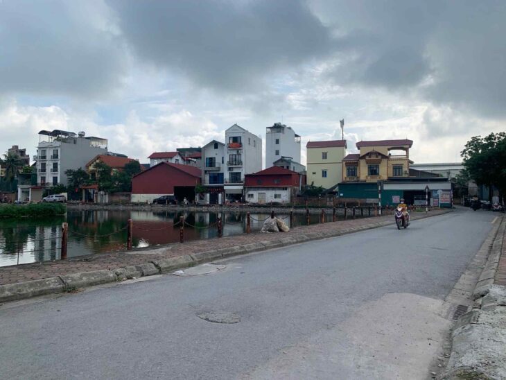 bán nhà Cổ Linh-Bát Khối, 158m, mặt tiền 10.5m, ôtô tránh, nở hậu, full thổ cư